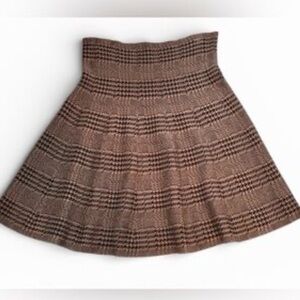 Max Studio A-Line Skirt in Brown Houndstooth